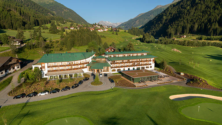 4 Sterne S Defereggental Hotel & Resort 9962 St. Veit i. D. Defereggentalin
